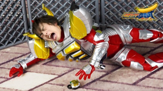 SHF 真骨雕 假面骑士巴隆 香蕉铠甲