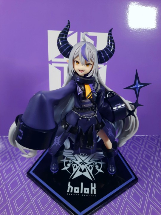 拉普拉斯·达克尼斯