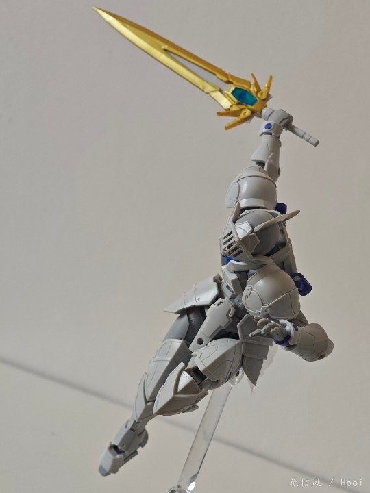 万代 30MF 利贝尔骑士