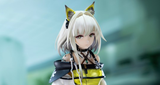 明日方舟 apex凯尔希手办 屏摄照