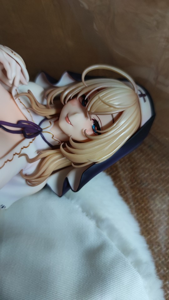 宽恕一切的修女