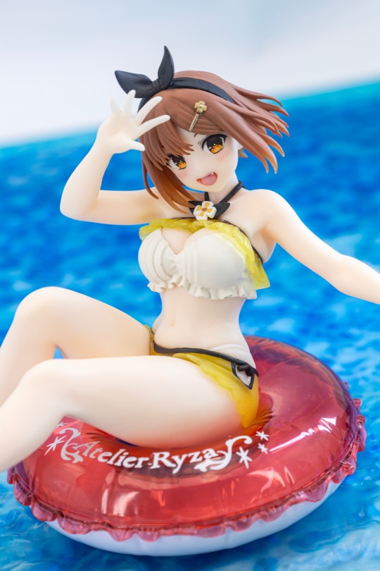 丰盈的肉腿！才让景品有了灵魂TAITO景品 AFG 莱莎的炼金工房 莱莎 【吾昂王的模玩分享】