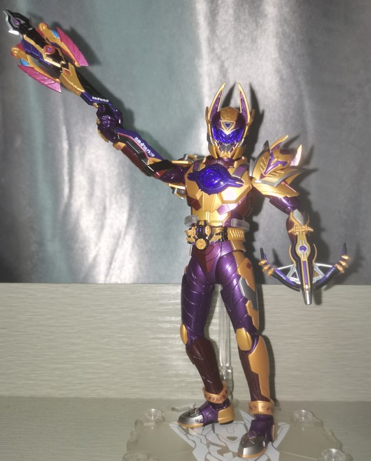 形刻——狼帅铠甲