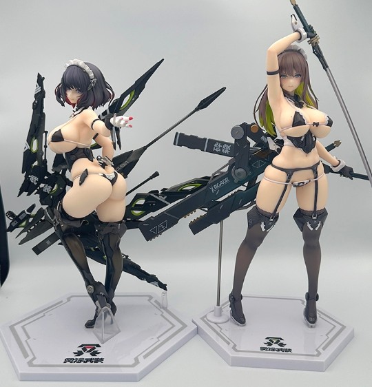 与Javelin的大小对比