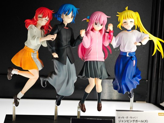 ANIPLEX+ 孤独摇滚 ！跳跃女孩 展图搬运