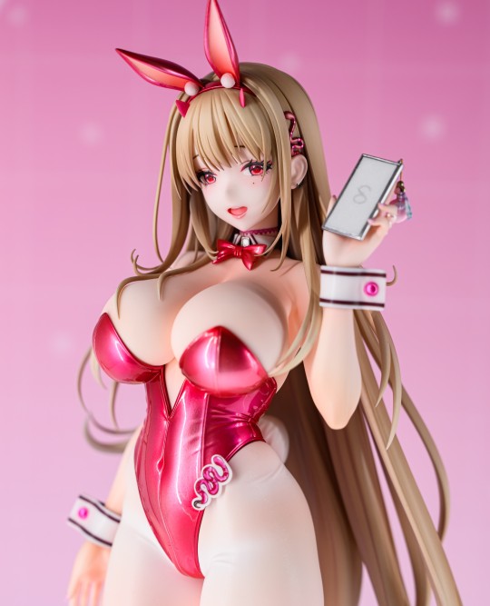 Alter 胜利女神：妮姬 毒蛇：毒兔 展图搬运