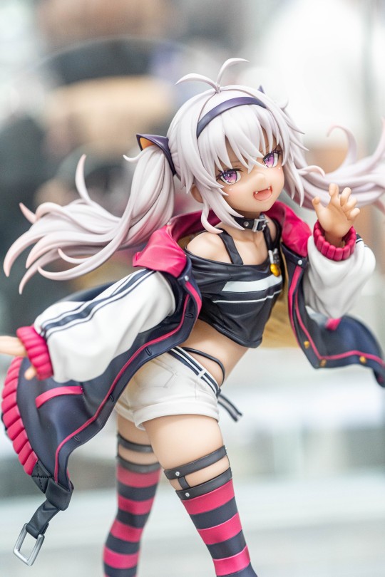 F:NEX 彩虹社 魔使真央 展图搬运