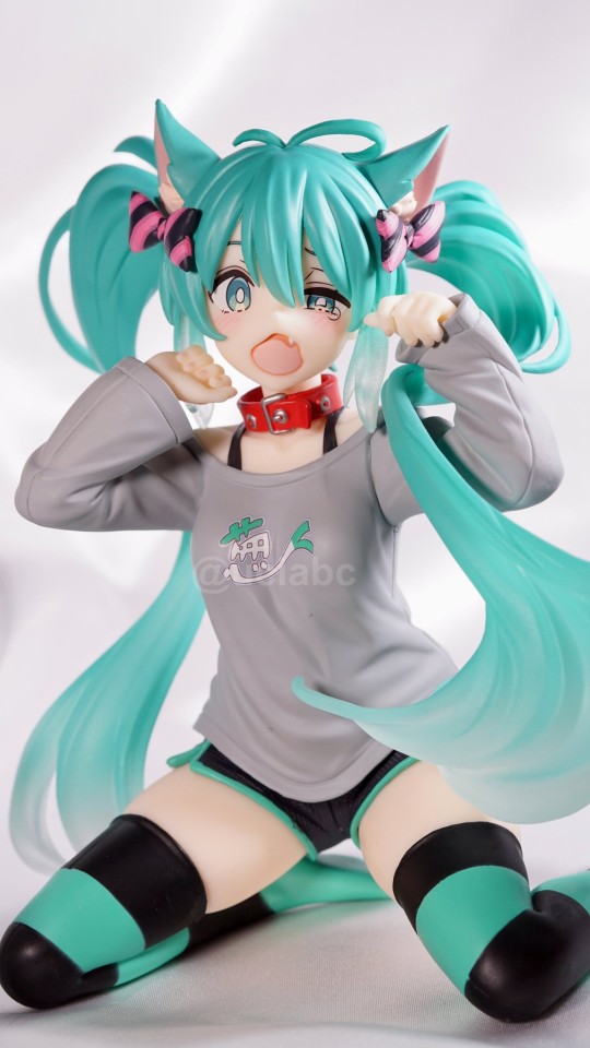 TAiTO DC 可爱桌摆 初音未来 猫耳T恤衫 （线上娃娃机限定版）