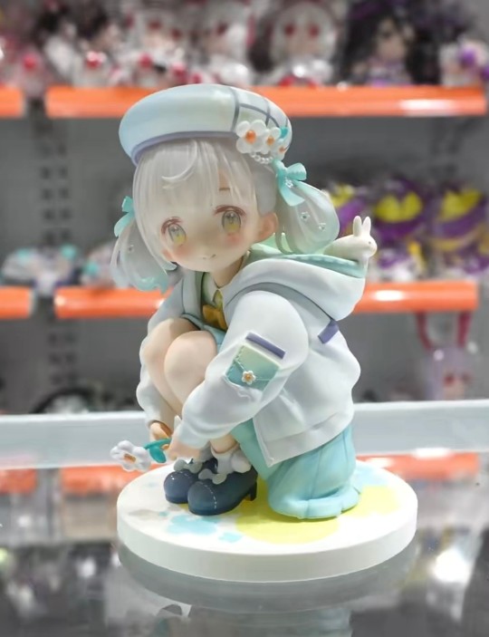 这两个孩子叫什么！