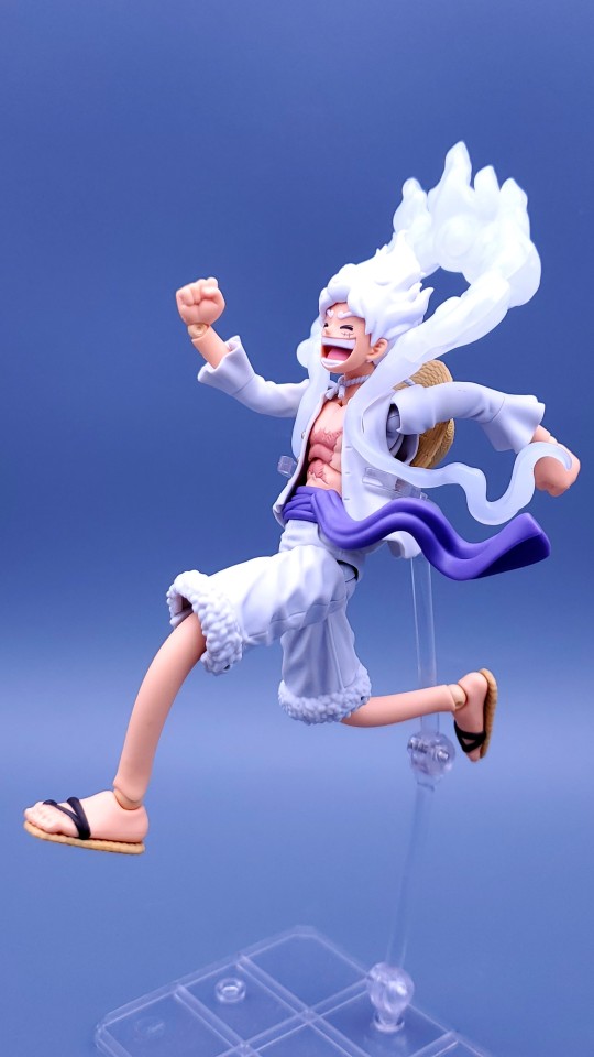 万代 shf 海贼王 五档路飞 尼卡形态