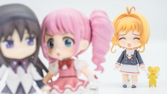 樱：魔法少女小。。。樱？