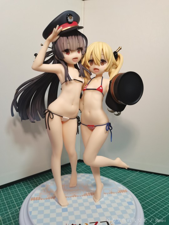 这两个火车人偶如果养在家里 怕是两辈子牢底坐穿吧～