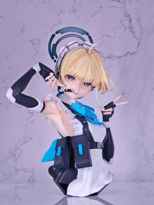 飞鸟马时1/4胸像