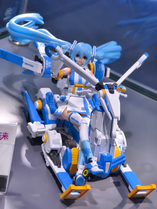 圣斯基 初音未来系列拼装模型 雪未来&樱花未来 WF上海返图