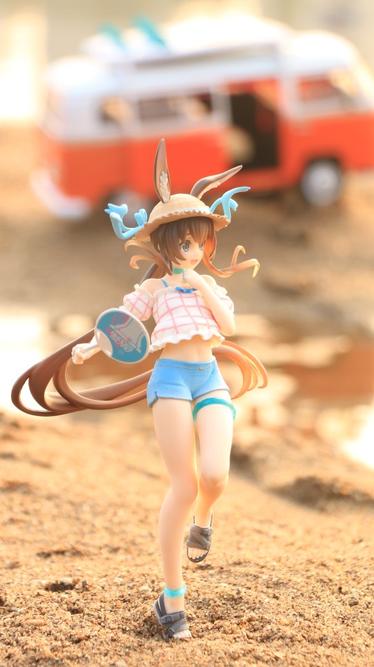 “我还害怕博士会不会不喜欢这身泳装——”