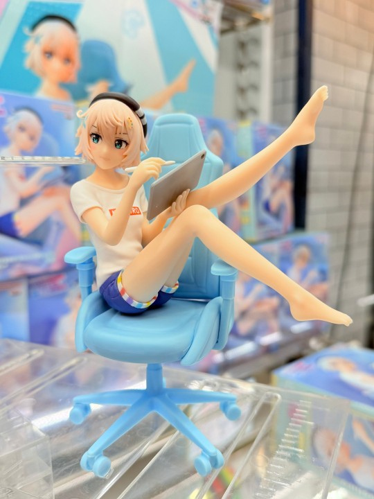 Vtuberなんだが配信切り忘れたら伝説となってた 彩ましろフィギュア