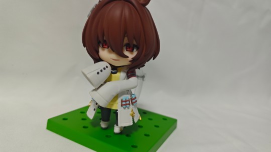 配上法子的脸还蛮有感觉