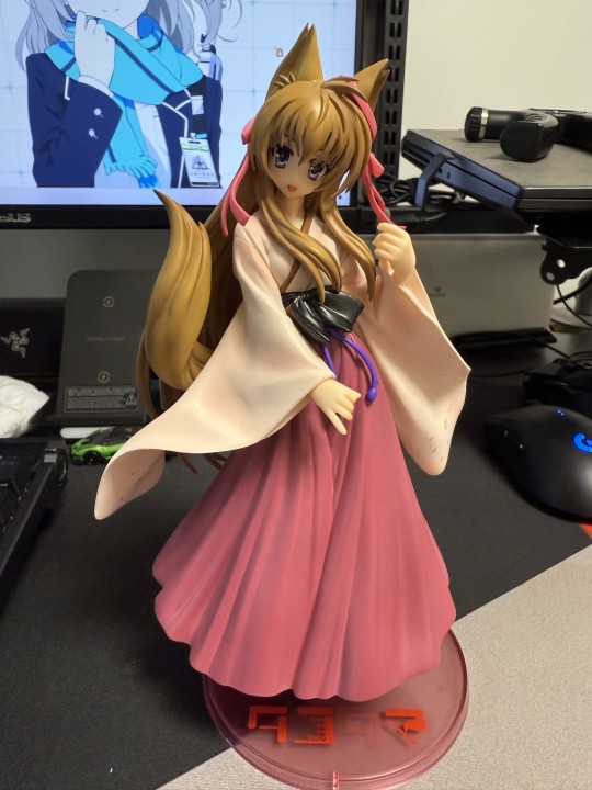 造型村 泉户真白 简单开个箱