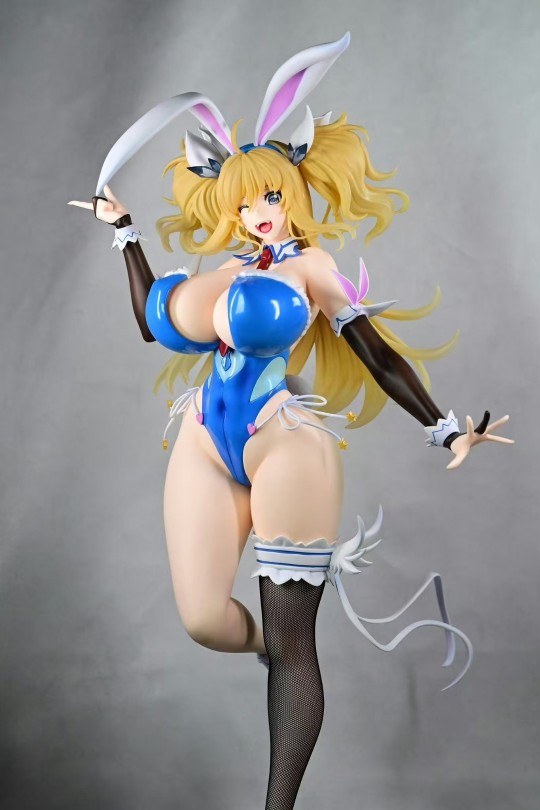 鬼崎绮罗罗 兔女郎