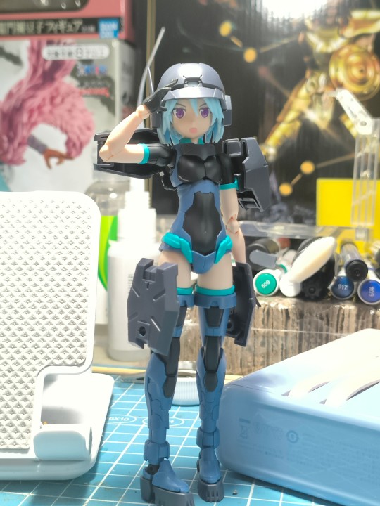 万代30mm系列机娘