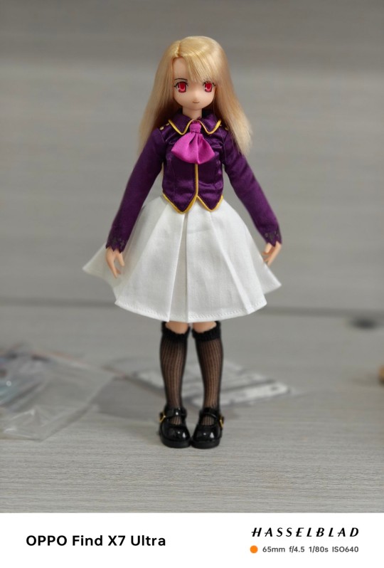 azone伊莉雅，很可爱就是时间太久鞋子开裂了