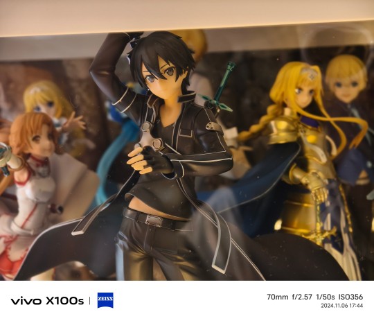 knead的爱丽丝是真的很好看啊，可惜出了个三幻神