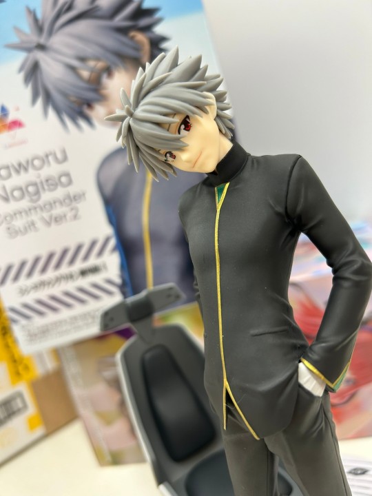 【大货】世嘉 EVA:终 Luminasta “渚薰” 司令服款式2 返图搬运