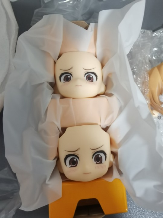 骨灰盒也就算了，还玩上了对子，人在无语的时候真的会笑🙃