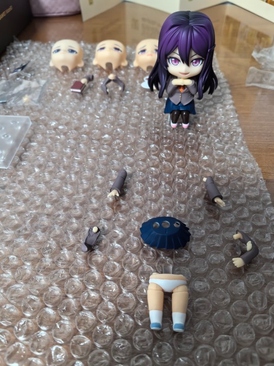 200来块买了一堆心跳文学社的正S，一本满足！