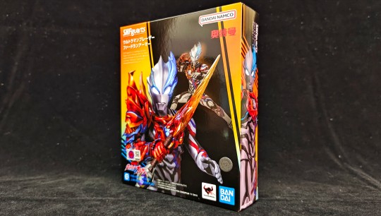 S.H.Figuarts 奥特曼系列————布莱泽奥特曼 法多兰装甲