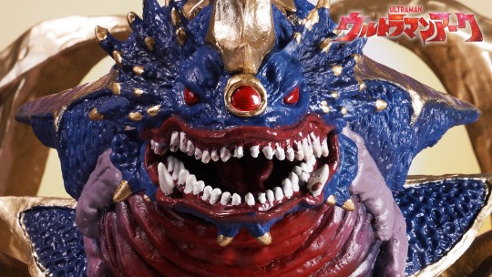 PB限定 SHF 欧布猛斯王