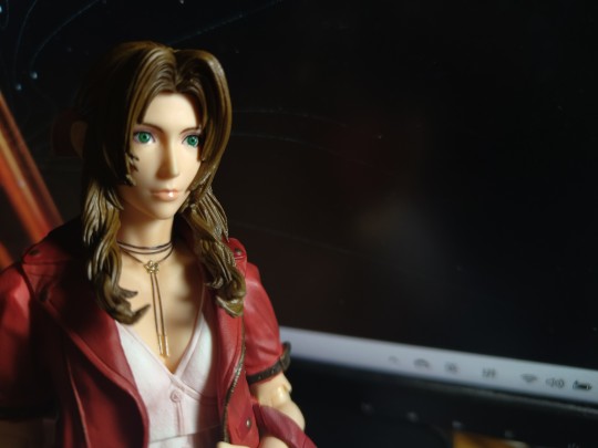 只能说还行吧，还是克劳德脸好看