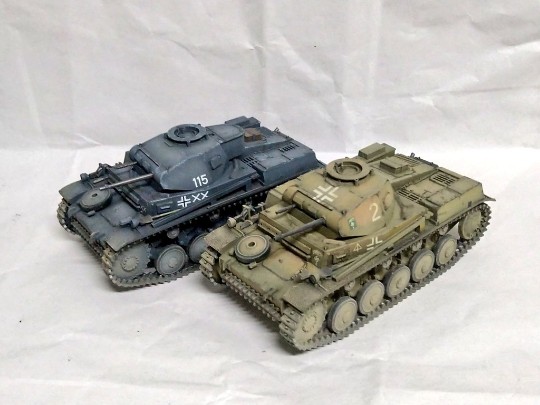田宫35009 二号小坦克两只