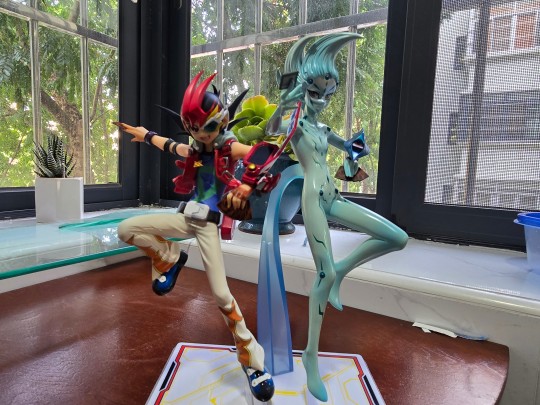 合体 但是手上都是魔法陷阱卡