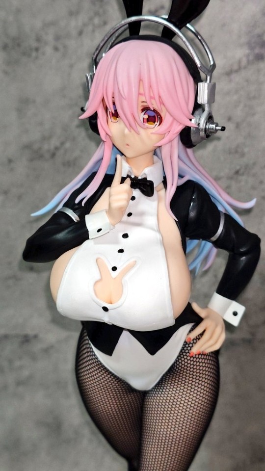 【大货】FuRyu 超级索尼子 BiCute Bunnies玩具人偶-新装兔女郎 燕尾款- 返图搬运