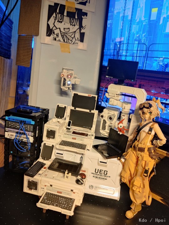 神猫跳动机械师&蜗之壳兔女郎艾琳黑兔&万能匣550