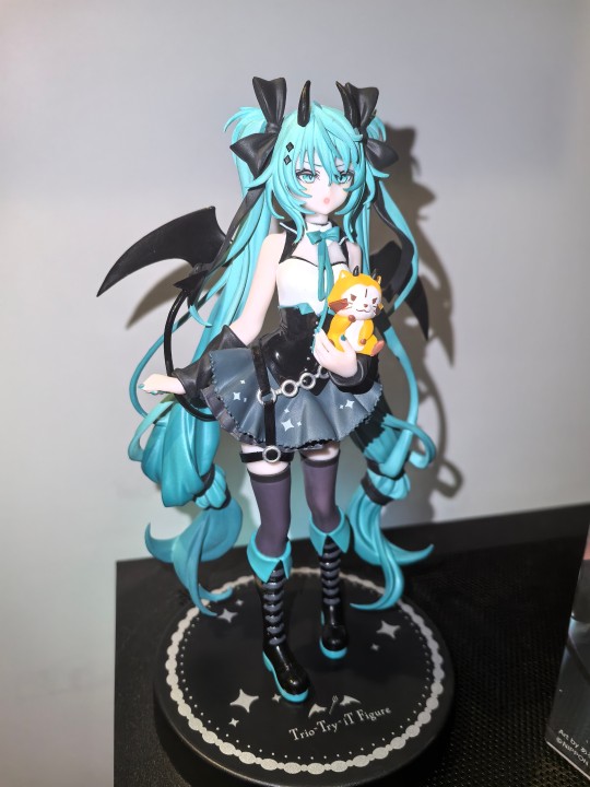 小浣熊初音到咯，可爱捏