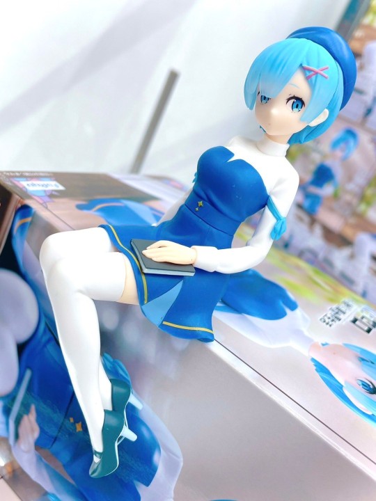 【大货】FuRyu Re:0 压泡面人偶-雷姆·文学穿搭- 返图搬运