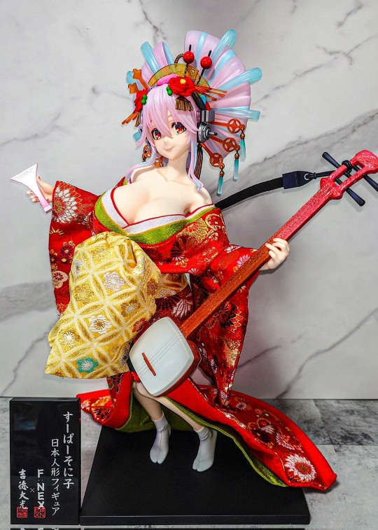 超级索尼子 日本人偶