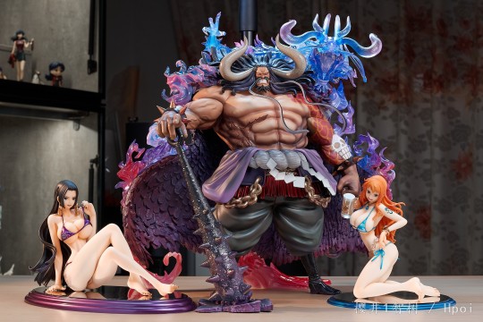 铜雀春深锁二乔