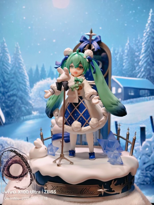 【萝莉推荐】初音未来 星雪夜