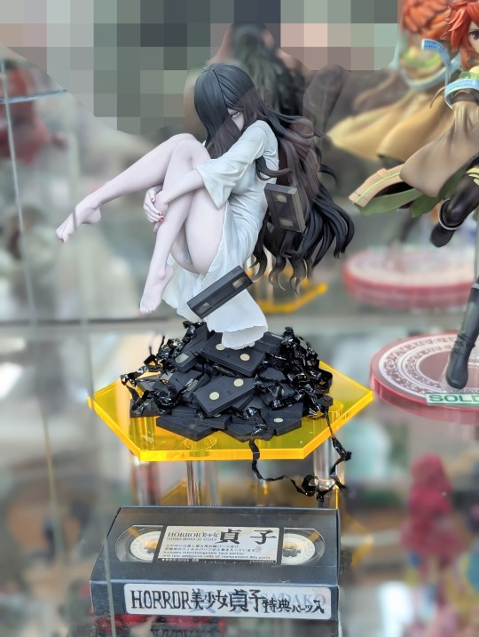 【展品】寿屋 美少女雕像 恐怖美少女 贞子 返图搬运