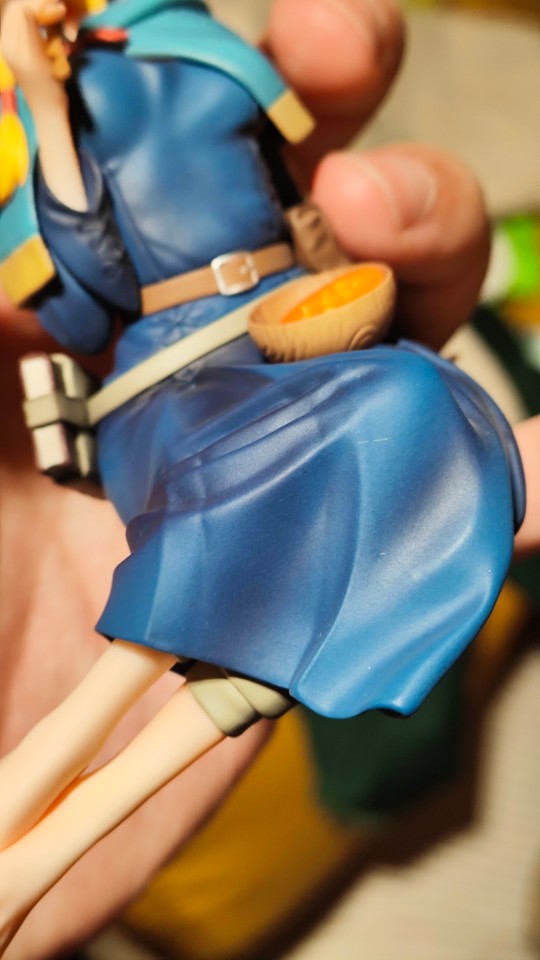 四百块钱景品，合模线都没清干净