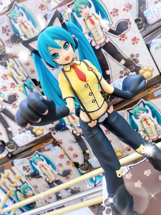 【三次再贩】世嘉 初音未来 歌姬计划街机版 未来之声 超级奖品人偶 “初音未来-小猫咪” 返图搬运