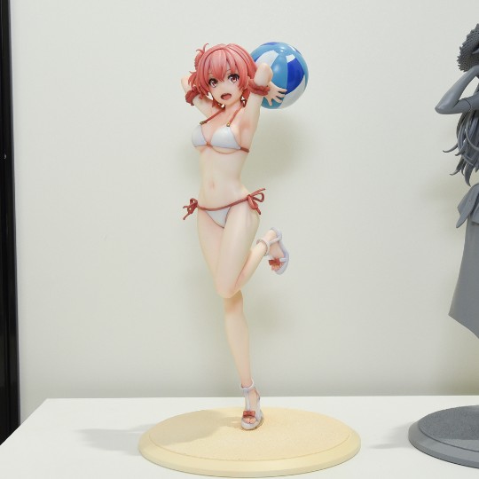 由比滨结衣 泳装