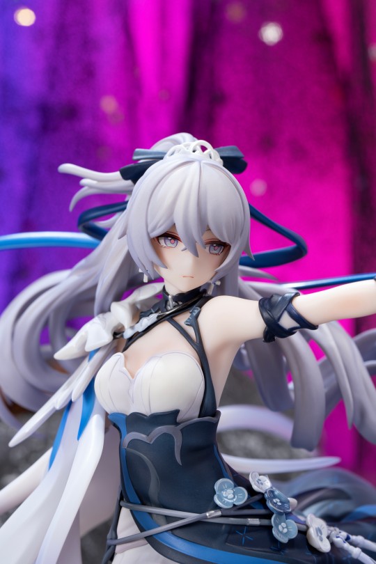 【崩坏3-布洛妮娅 次生银翼】嗯哼～ 帅气的大鸭鸭来咯～> v0)/