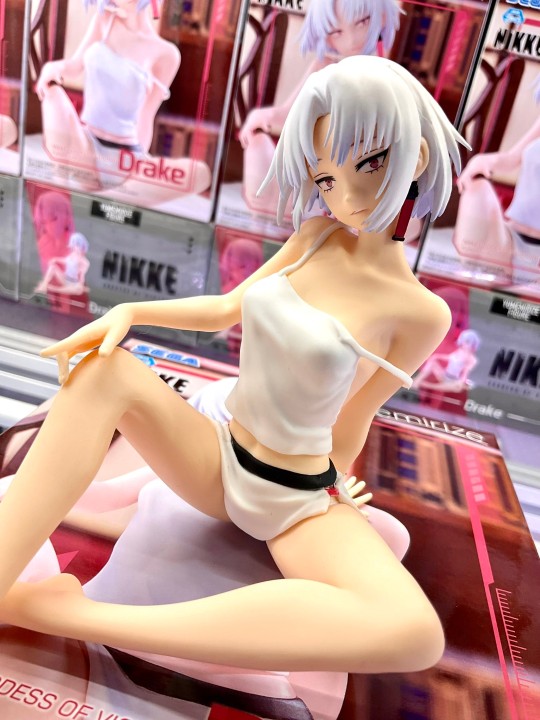 【大货】世嘉 胜利女神：妮姬 Yumemirize “德雷克” 返图搬运