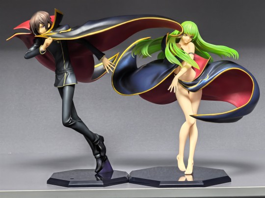 高情商的说法，比同系列的鲁鲁修好点