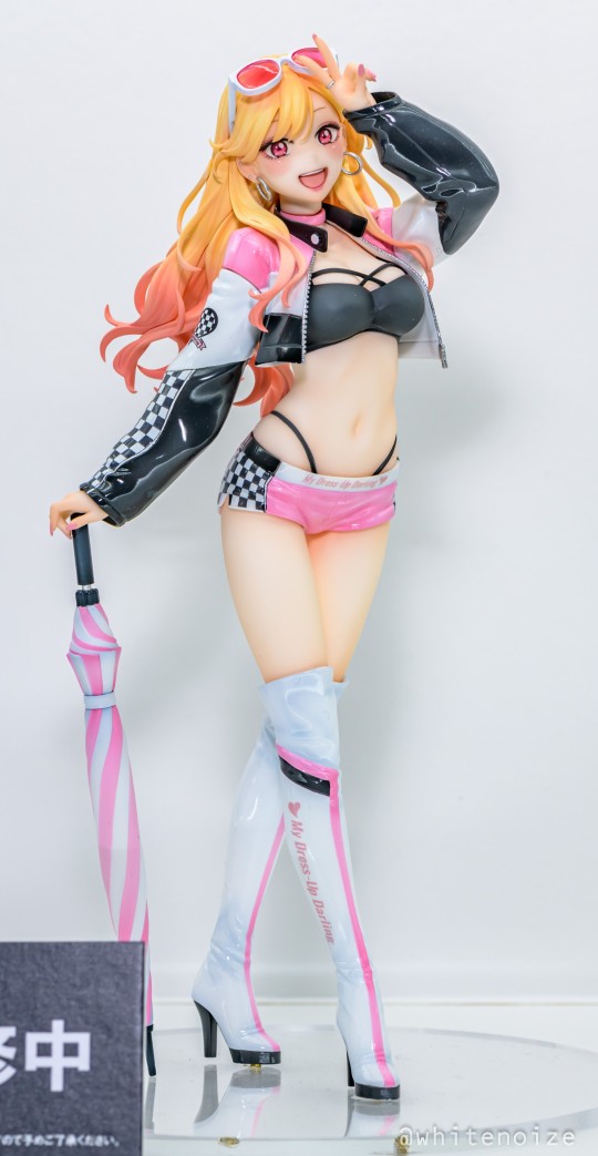 【展品】 ANIPLEX+ 更衣人偶坠入爱河 喜多川海梦 赛车女郎 返图搬运