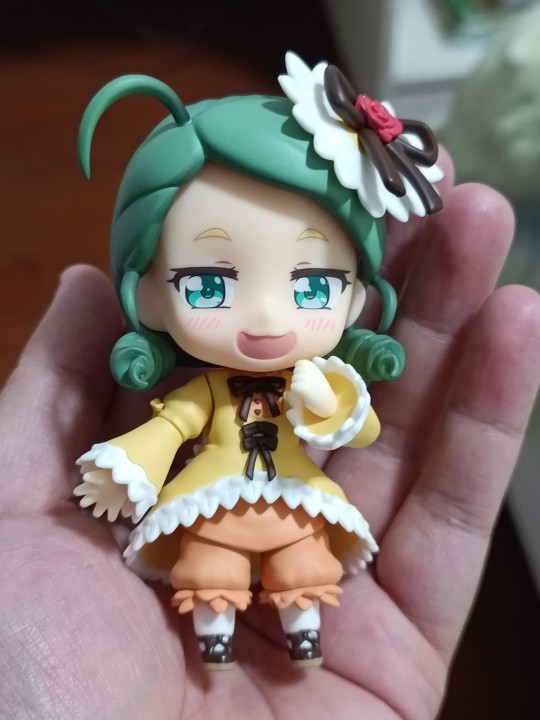 又是最后才到的金丝雀粘土人